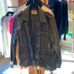 Lily Aldridge for Velvet, size: medium, color: forest